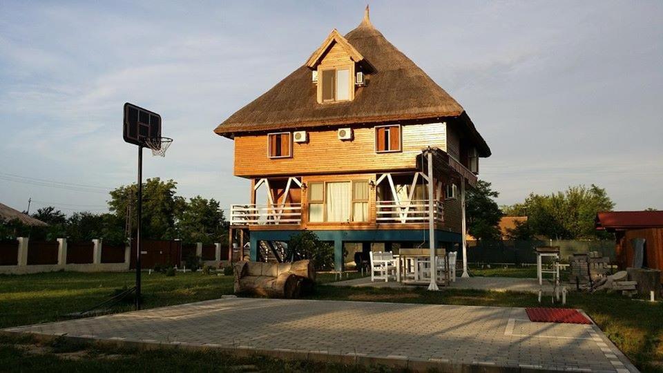 Old Fane'S Lodge Marasu Exteriér fotografie
